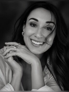 Meet your Posher, Cari